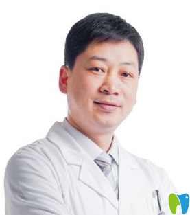 中山香山口腔譚智堅(jiān)院長(zhǎng)
